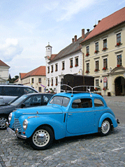 na_namesti.gif