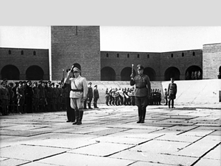 mauzoleum_hindenburga_4.gif
